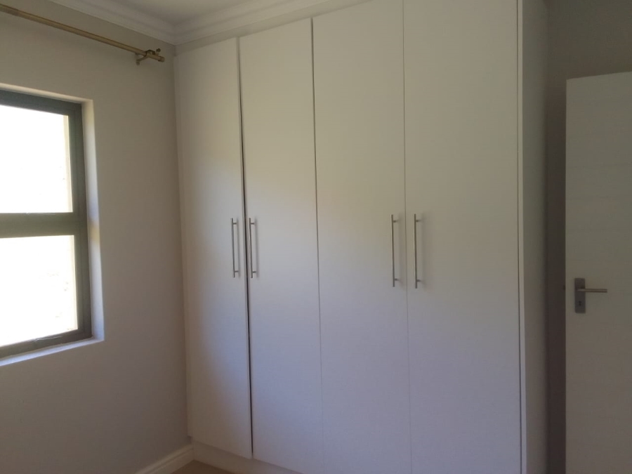To Let 3 Bedroom Property for Rent in Winterstrand Eastern Cape